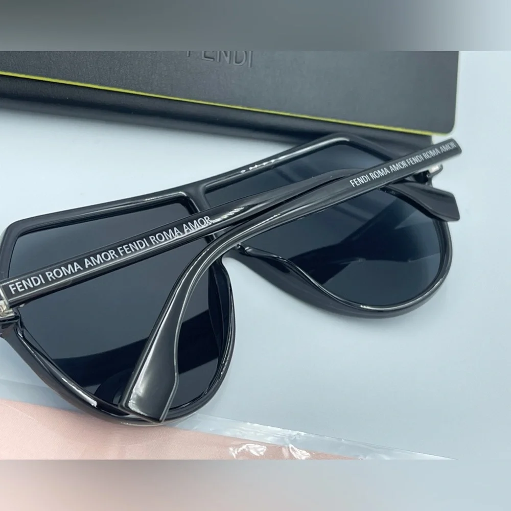 Authentic Fendi Roma Amor Unisex Sunglasses - Picture 13 of 16